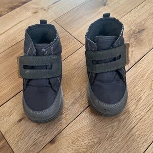 Carter's Olive green Kids Boots size 9